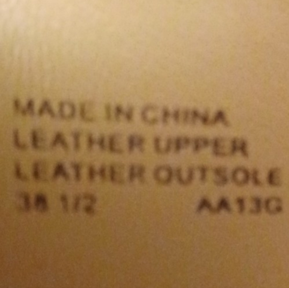 Elegant Brown Knee-High Leather Boots - Picture 9 of 9